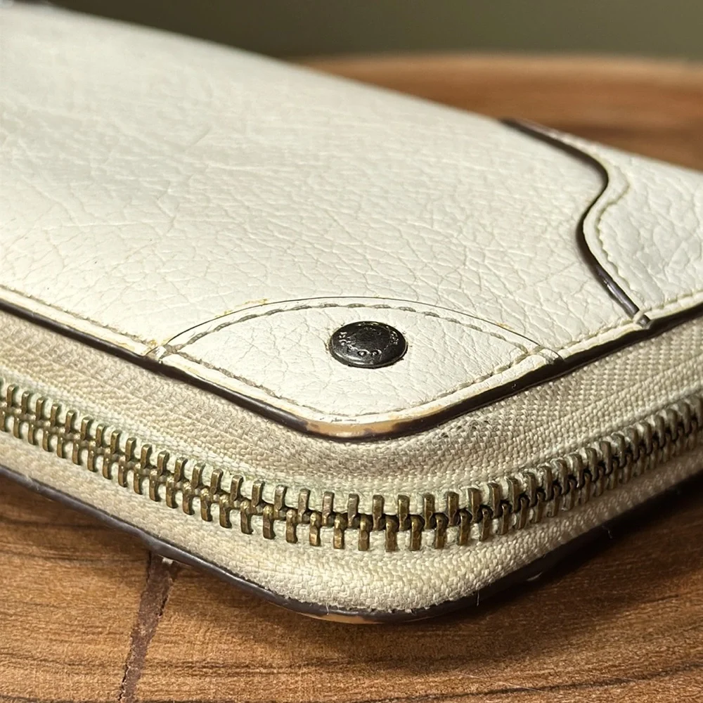COACH Mickie Accordion Wallet in Grain Leather - Picture 9 of 16